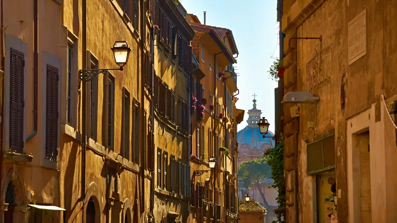 Via della Madonna dei Monti, rione Monti